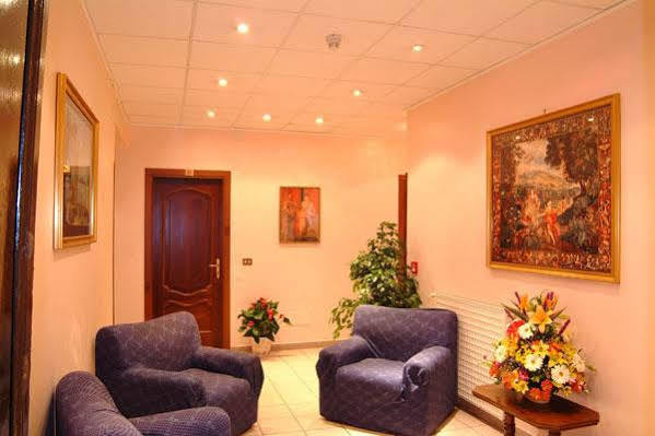 Hotel Oriente روما المظهر الخارجي الصورة